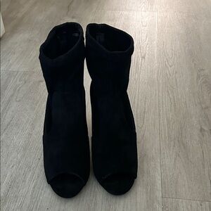 Forever 21 Black Peep-Toe Heeled Boots